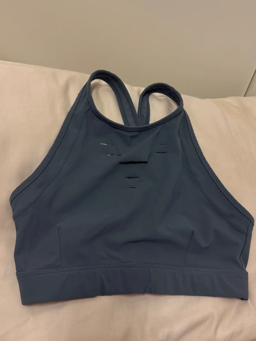 ALO Yoga High Neck Sports Bra in Slate